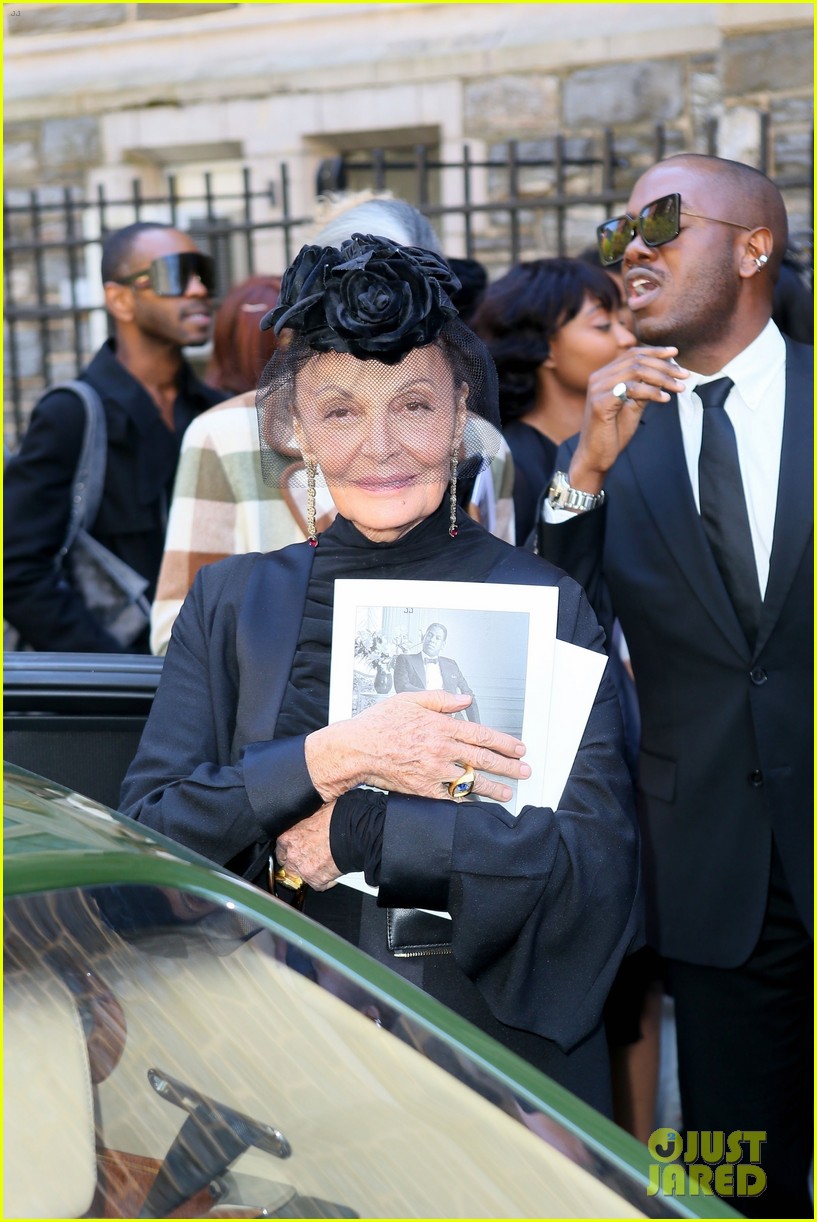 Anna Wintour, Naomi Campbell, & More Celebrate Andre Leon Talley's Life