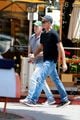 bruce willis rare lunch outing after aphasia diagnosis 46