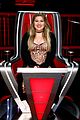 kelly clarkson missing from the voice announcement 18