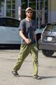 andrew garfield spends the afternoon shopping at erewhon market 33