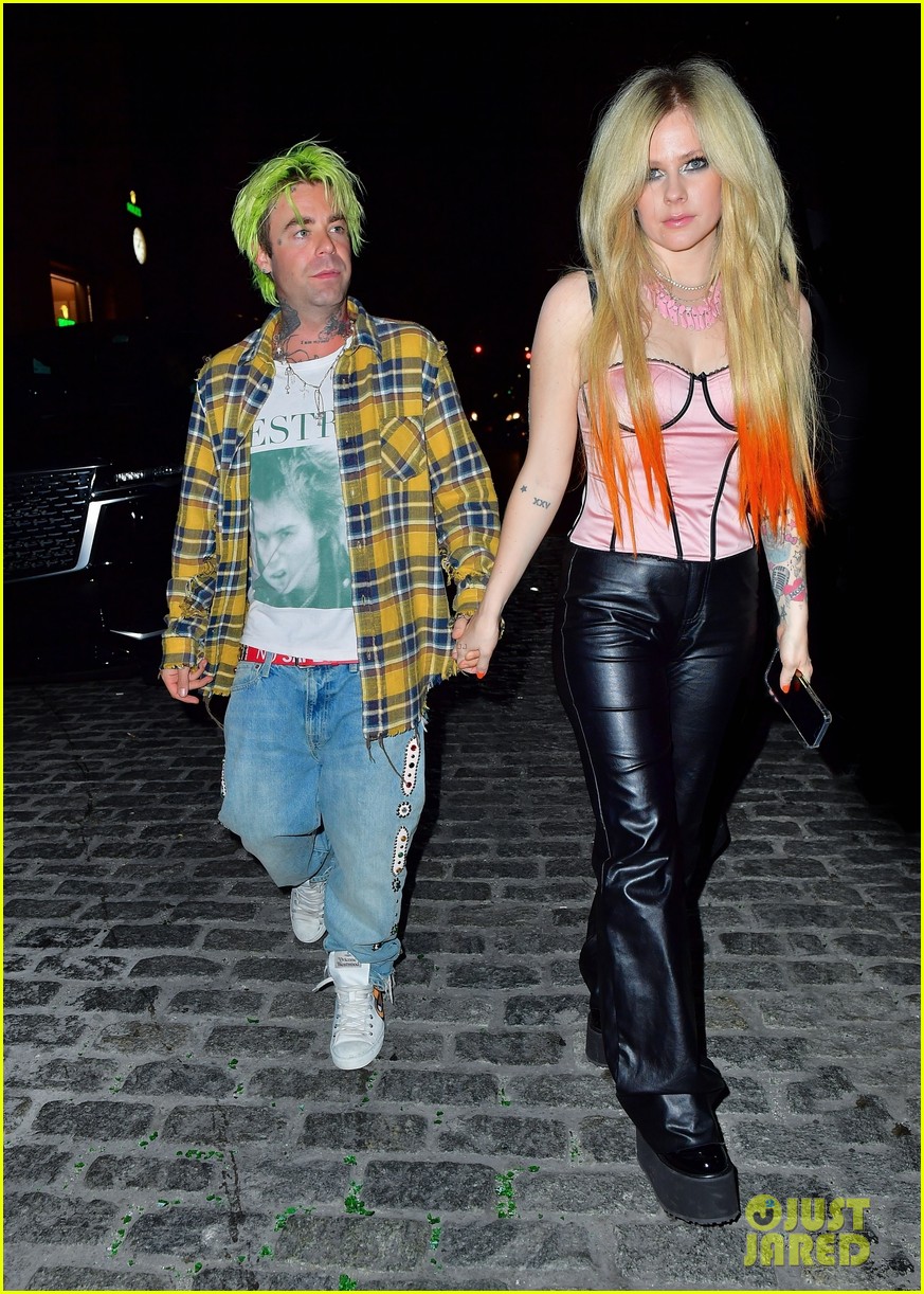 avril lavigne mod sun party in nyc 034783334