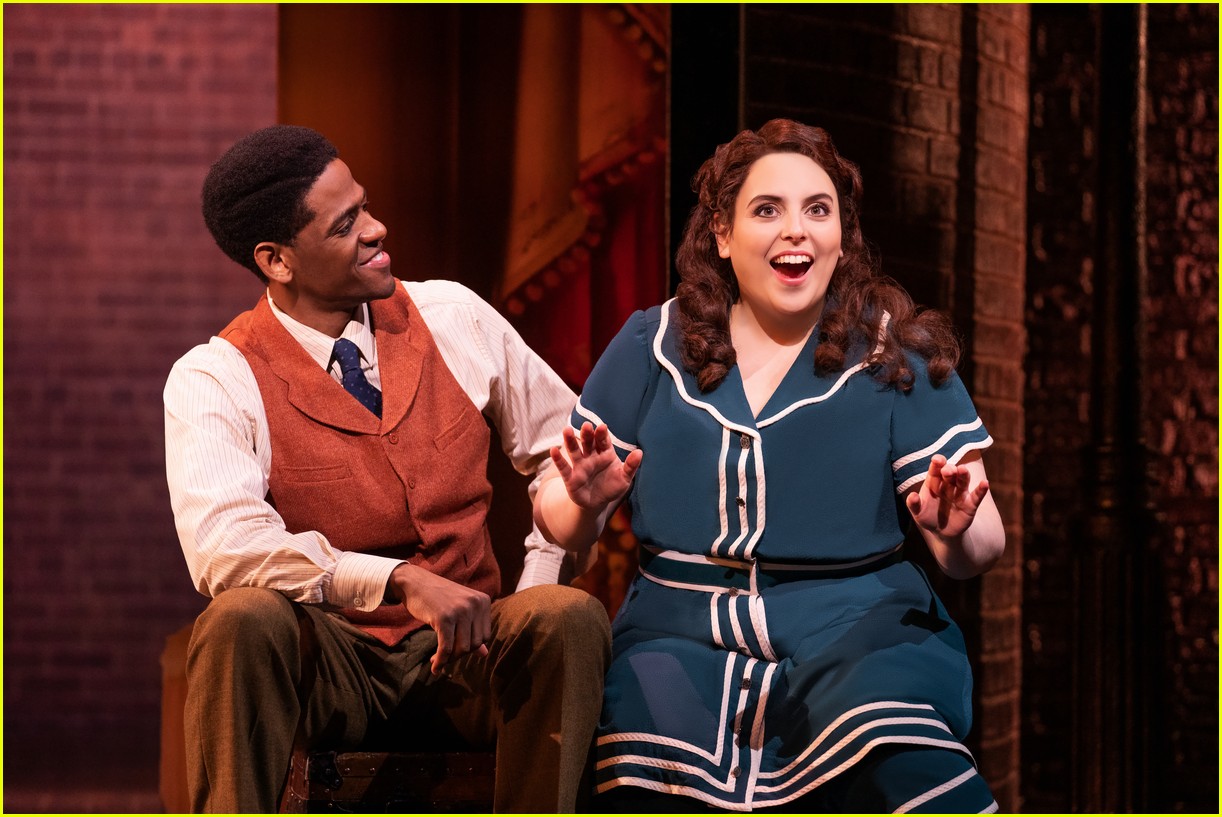 Beanie Feldstein Announces Final Show in 'Funny Girl' on Broadway