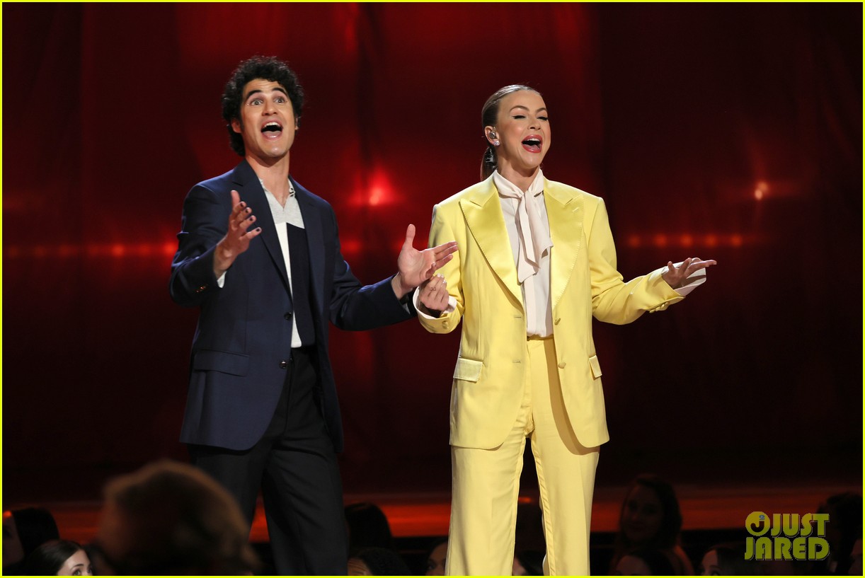 darren criss wrote his julianne hough opening number for tony awards act one 16