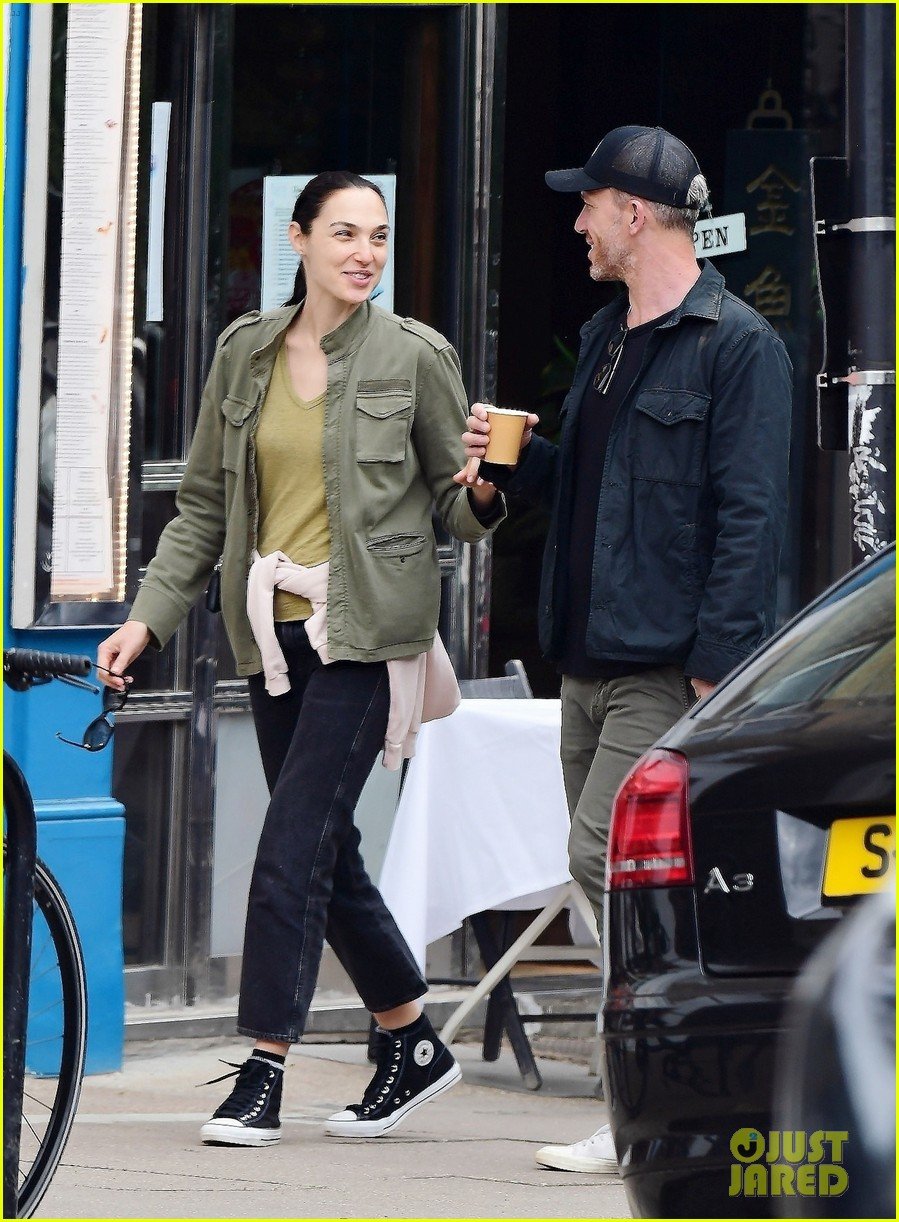 Gal Gadot & Husband Yaron Varsano Hold Hands During Stroll Around