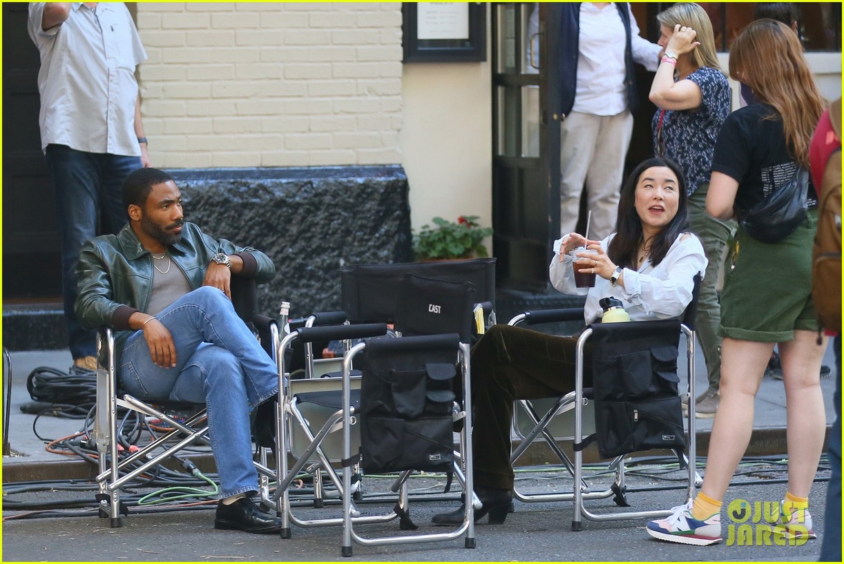 donald glover muscles on mrs smith set 05