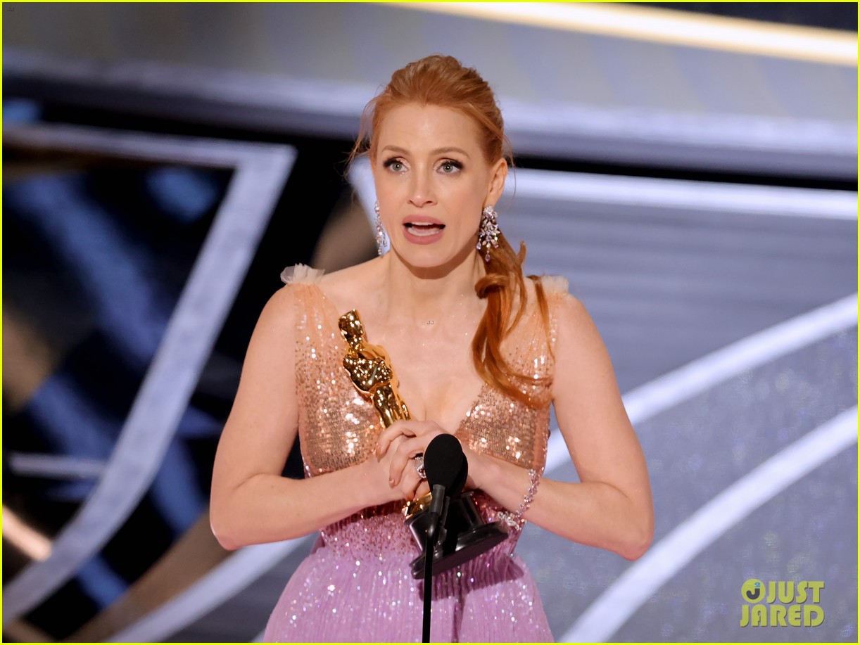 Jessica Chastain Reflects On Winning Her Oscar Right After Will Smith