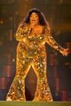 lizzo opens bet awards with about damn time performances 02