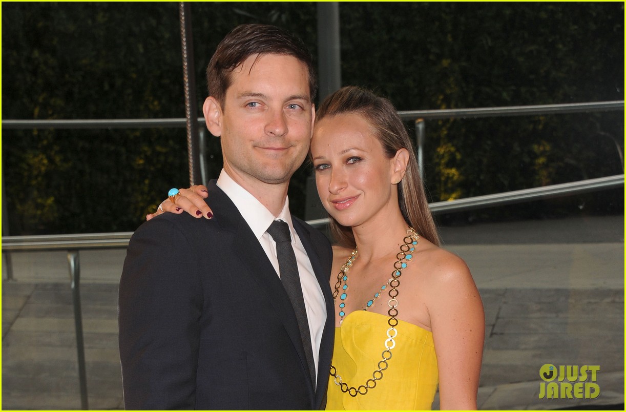 tobey maguire ex wife jennifer meyer rare comments about their split 02