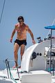 robin thicke shirtless on a boat 07
