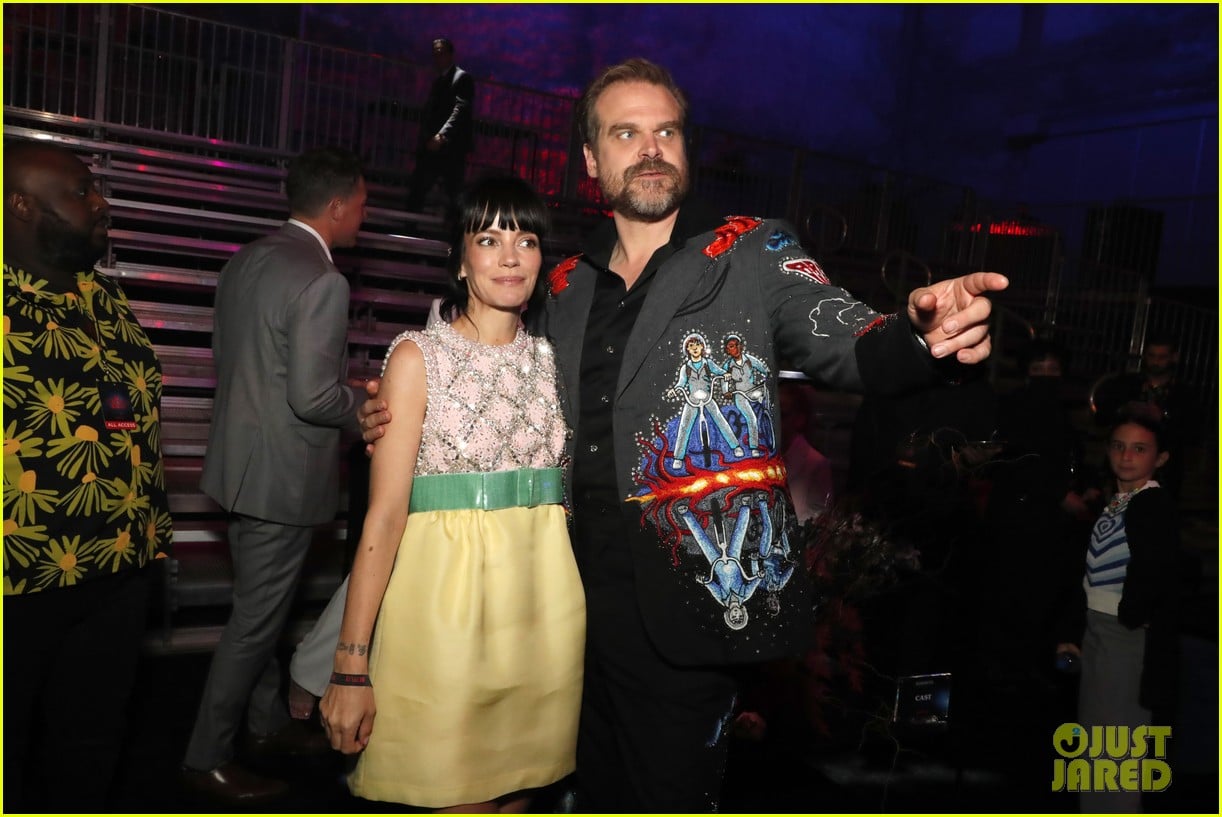 david harbour on how he knew lily allen was the one 094786073