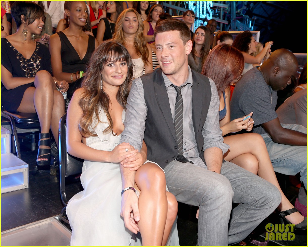 lea michele honors cory monteith 9th anniversary 044788368