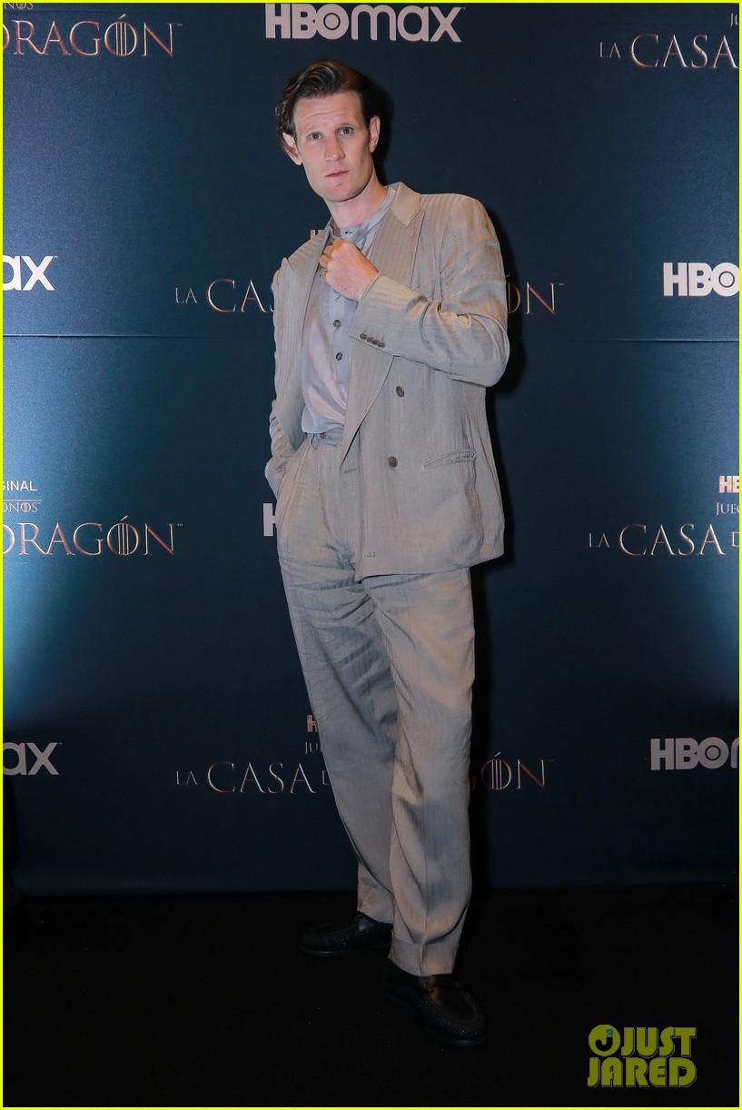 matt smith suits up house of dragon premiere 01
