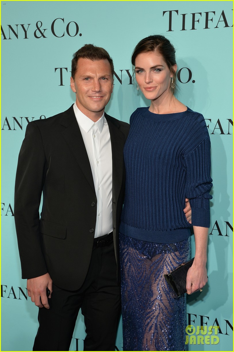 hilary rhoda files for divorce from sean avery 054796440
