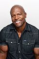 terry crews rips shirt off tales walking dead comic con panel 41