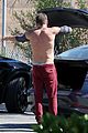 david duchovny parking lot outfit change 04