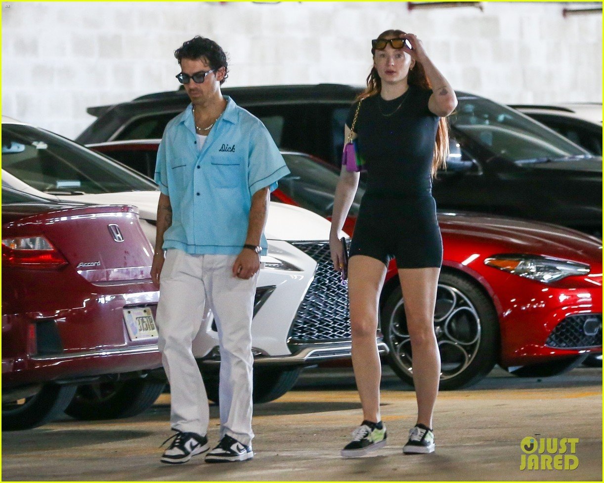 Joe Jonas & Sophie Turner Enjoy Day Out in Miami After Celebrating His