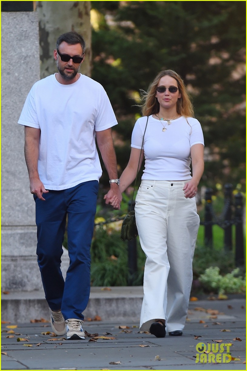 Jennifer Lawrence Holds Hands with Husband Cooke Maroney During Walk in