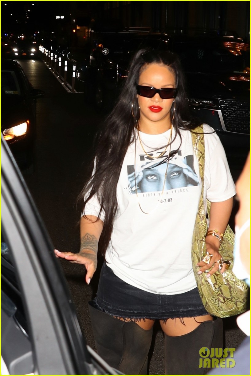 Photo rihanna thigh high boots with asap rocky 02 Photo 4801438