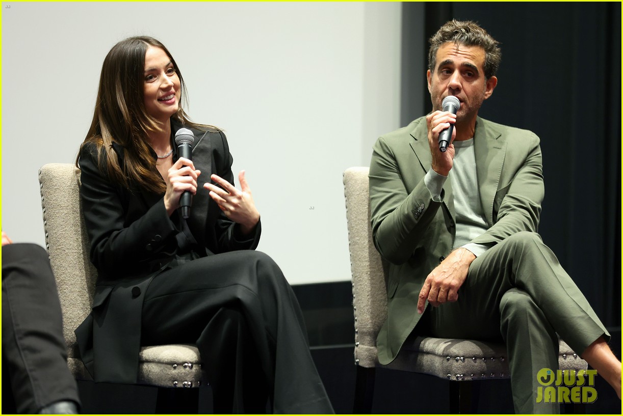 ana de armas bobby cannavale attend blonde screening in nyc 074822359