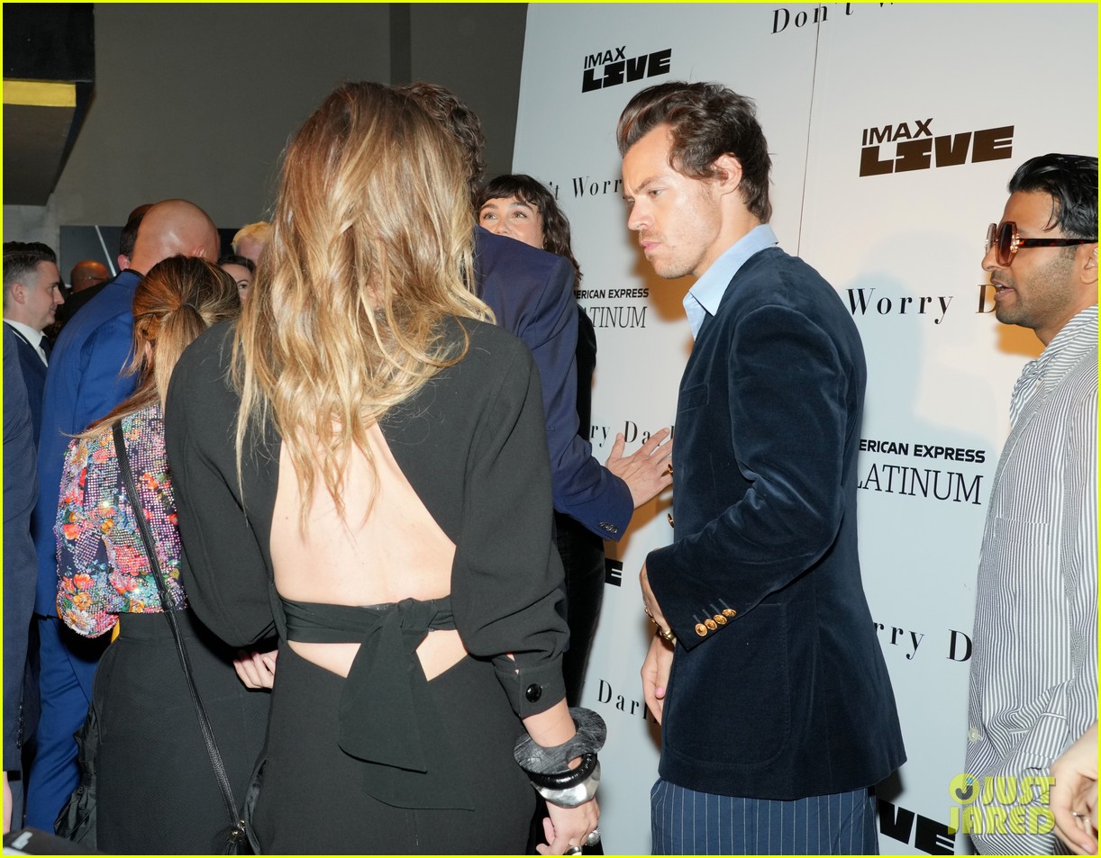 olivia wilde harry styles dont worry darling nyc premiere 034823600