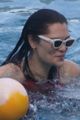 jessie j vacations with chanan colman vacation in rio 59