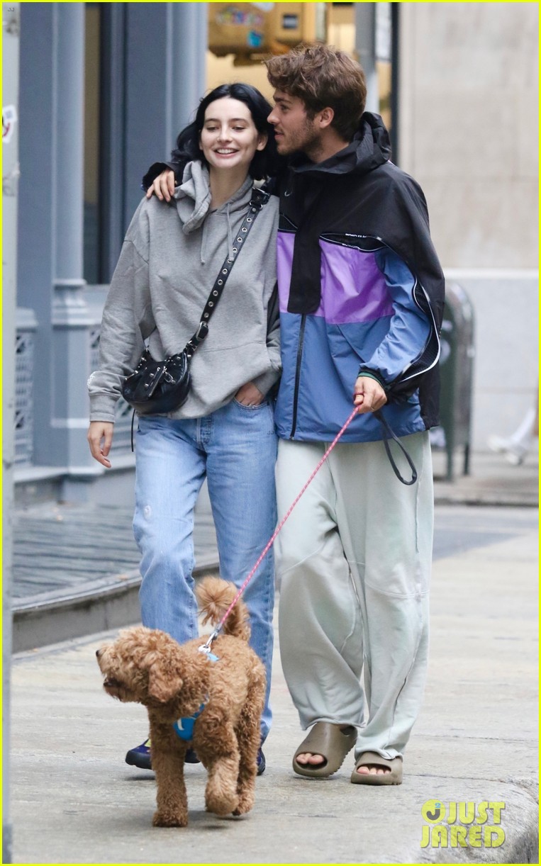 Meadow Walker & Husband Louis ThorntonAllan Look So In Love During