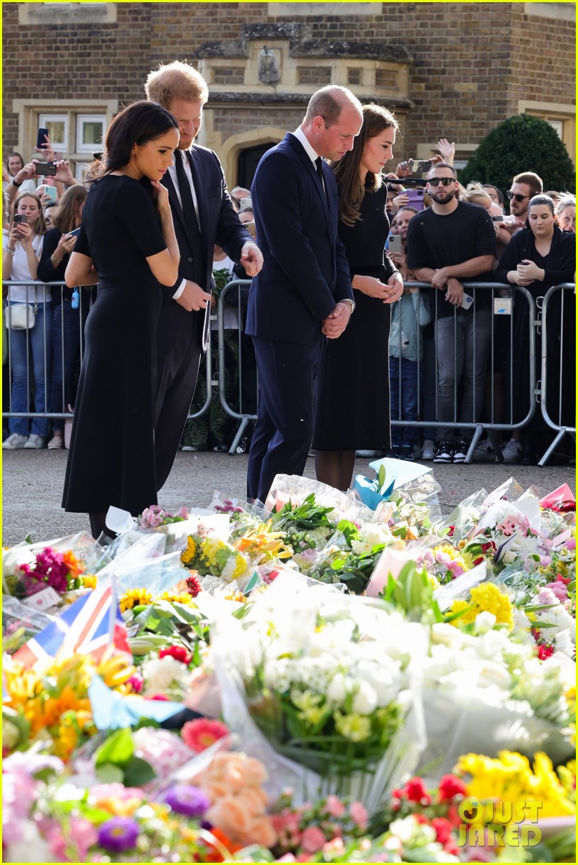 meghan markle prince harry reunite with william kate 04