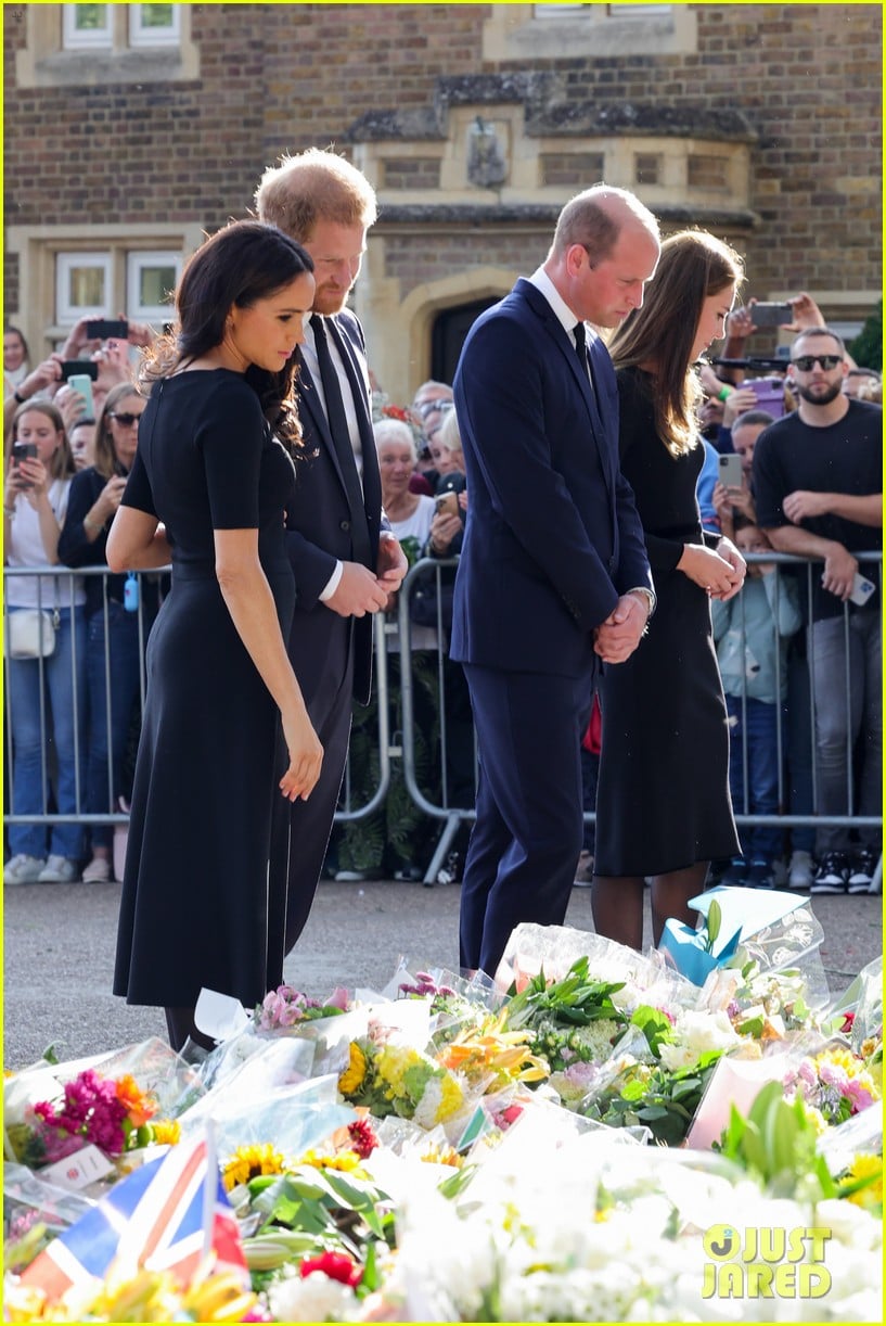 meghan markle prince harry reunite with william kate 574815626