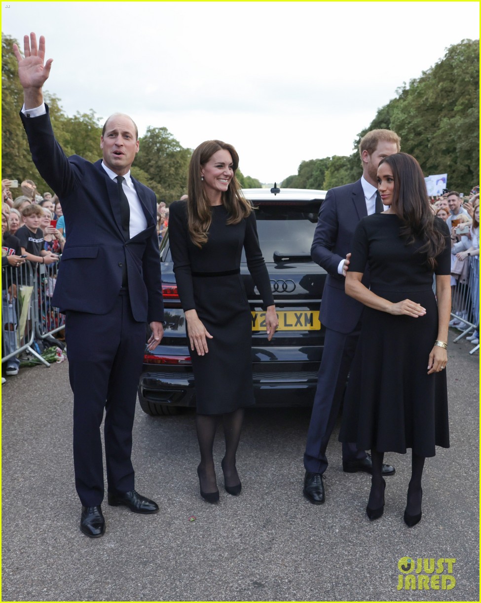 meghan markle prince harry reunite with william kate 664815635