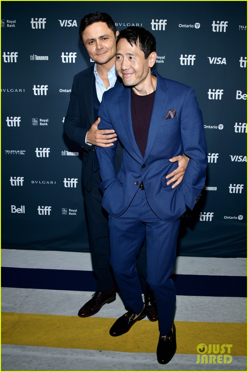 Ralph Fiennes & Judith Light Premiere New Movie 'The Menu' at TIFF 2022 ...