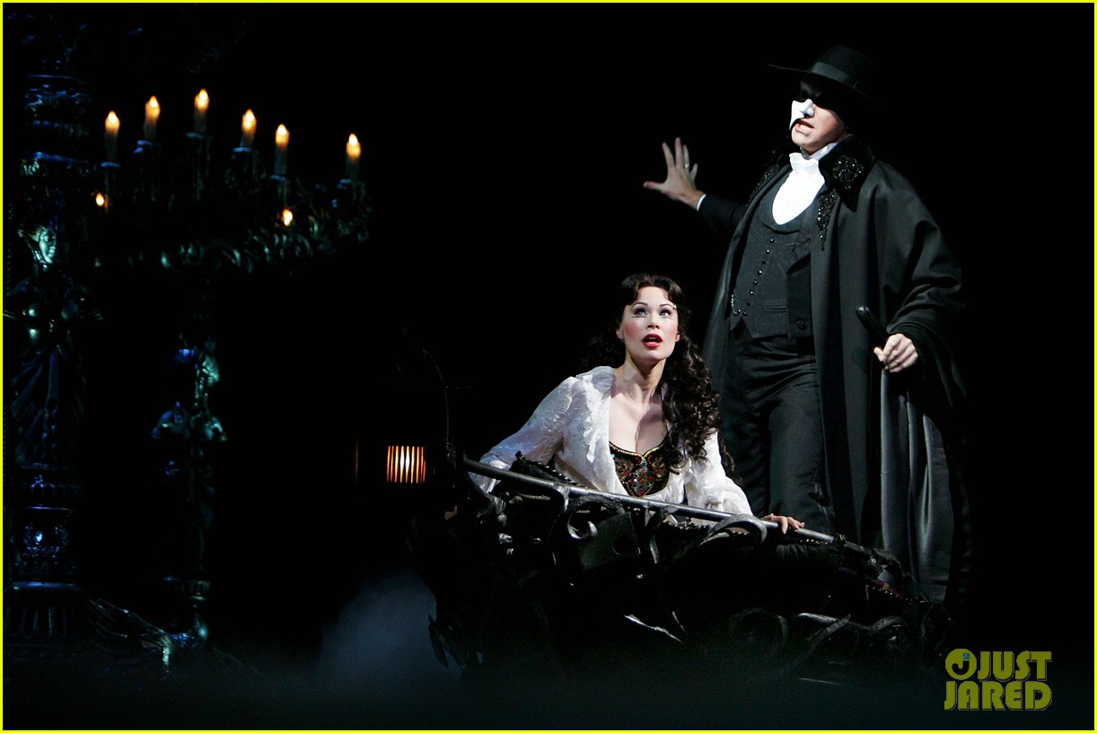 Broadway's 'Phantom of the Opera' Closing After 35 Years Photo 4821643 Broadway Photos Just