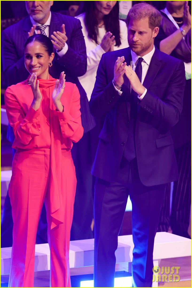 Meghan Markle Wears Red For 2022 One Young World Summit With Prince