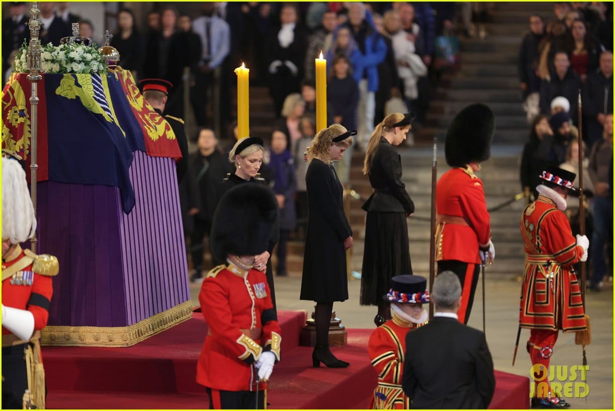 Prince William & Prince Harry Join Their Cousins to Stand Vigil at