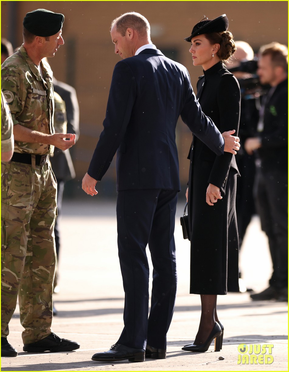 Prince William & Kate Middleton Meet the Troops Who Were Deployed to