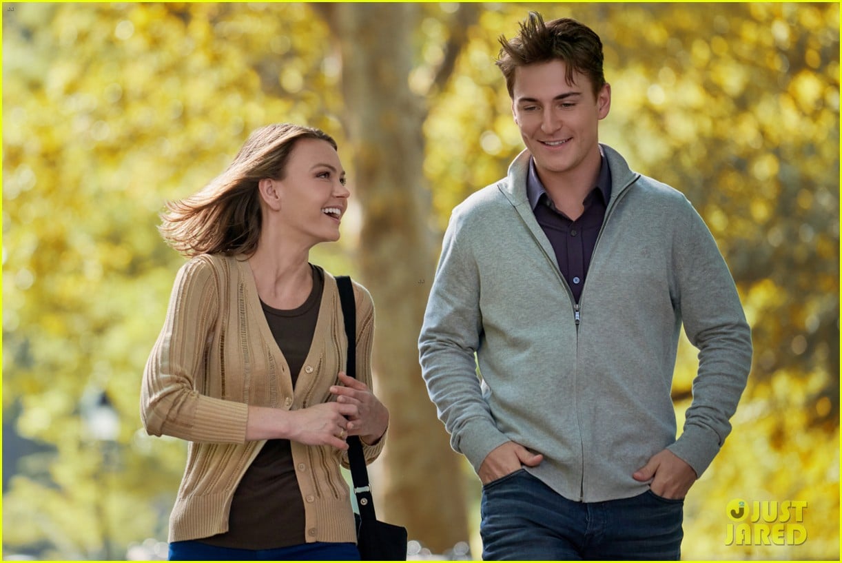 Photo: autumn in city aimee teegarden evan roderick hallmark channel 08