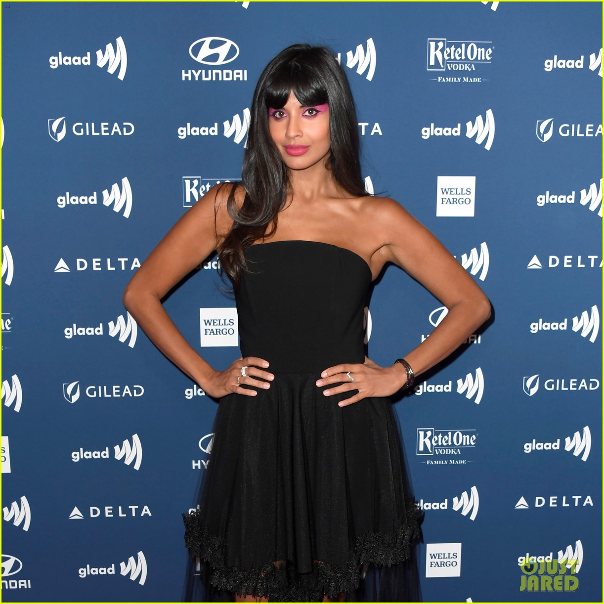 Here's Why Jameela Jamil Isn't a Fan of Honoring Karl Lagerfeld at 2023