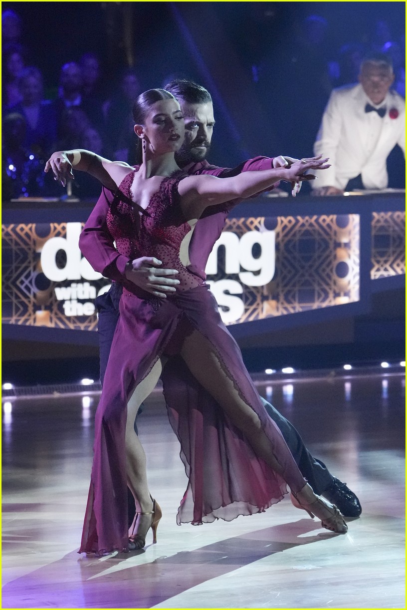 Kourtney Kardashian & Travis Barker Support His Son Landon's Girlfriend