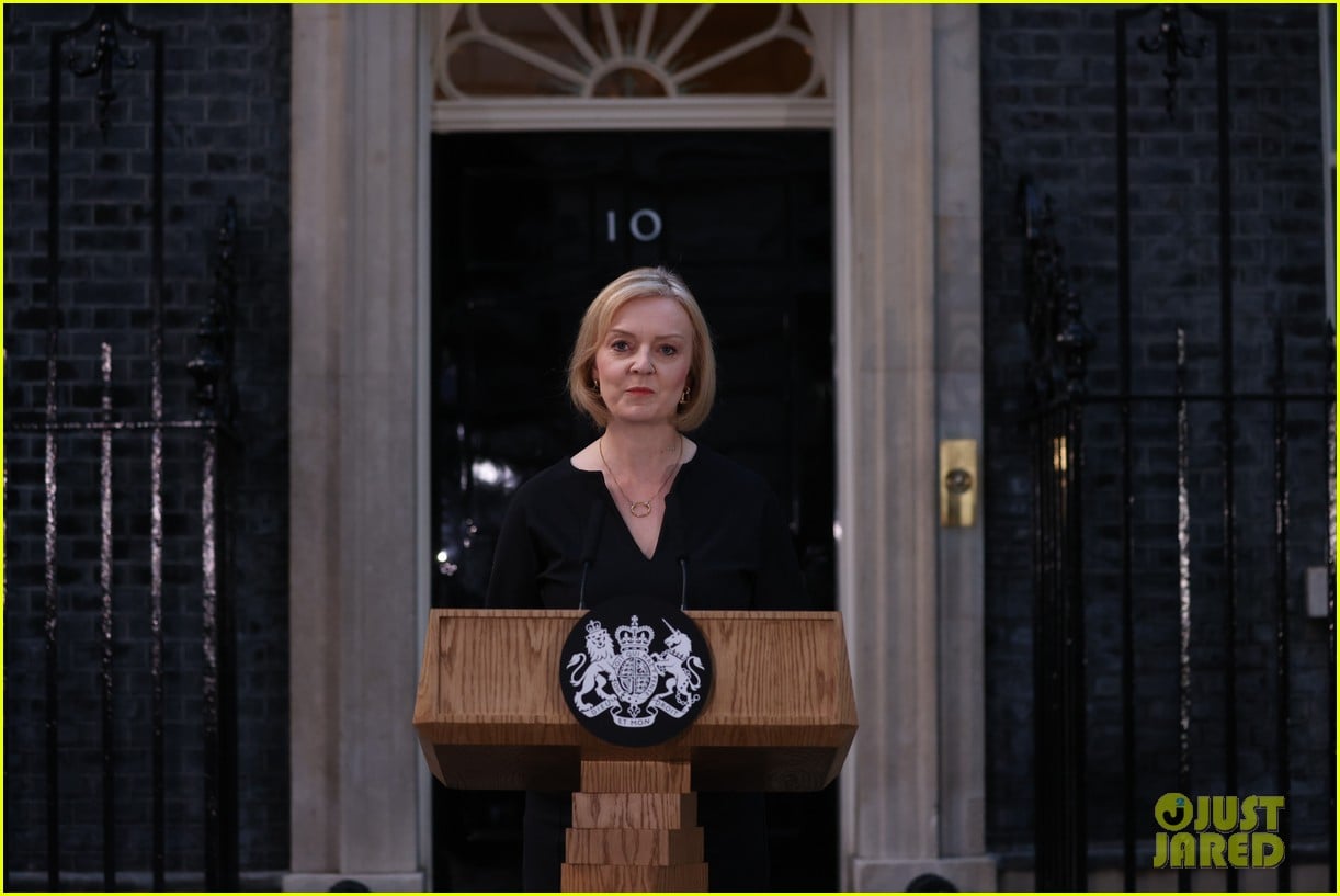 UK Prime Minister Liz Truss Quits After 45 Days in Office: Photo ...