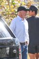bruce willis meets up with friends for breakfast santa monica 01