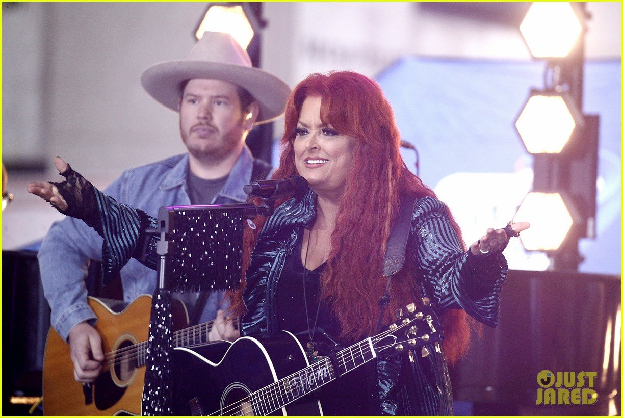 Wynonna Judd Is 'Healing' From Mom Naomi's Death Through The Judds