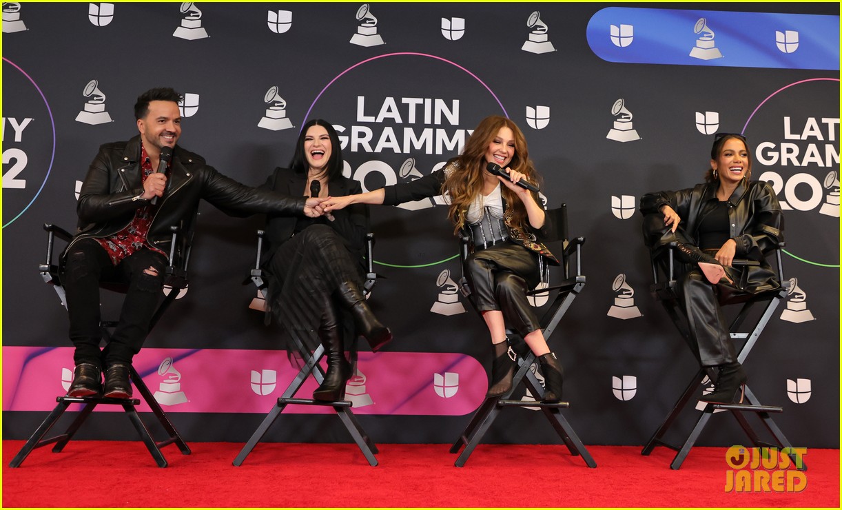 Anitta Is 'Speechless' Over Best New Artist Grammy Nomination: Photo ...