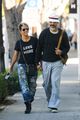 halle berry van hunt hold hands out grocery shopping 77