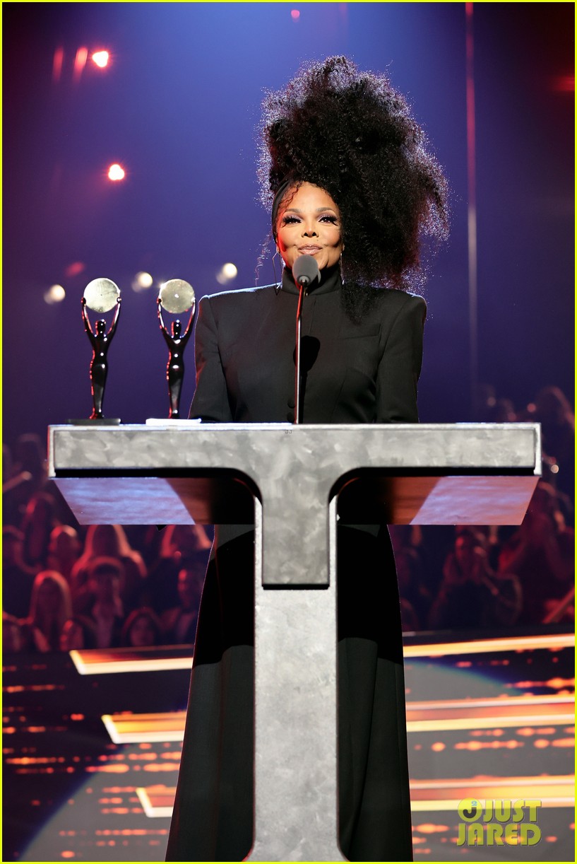 janet jackson tributes control era rock and roll induction ceremony 054851044