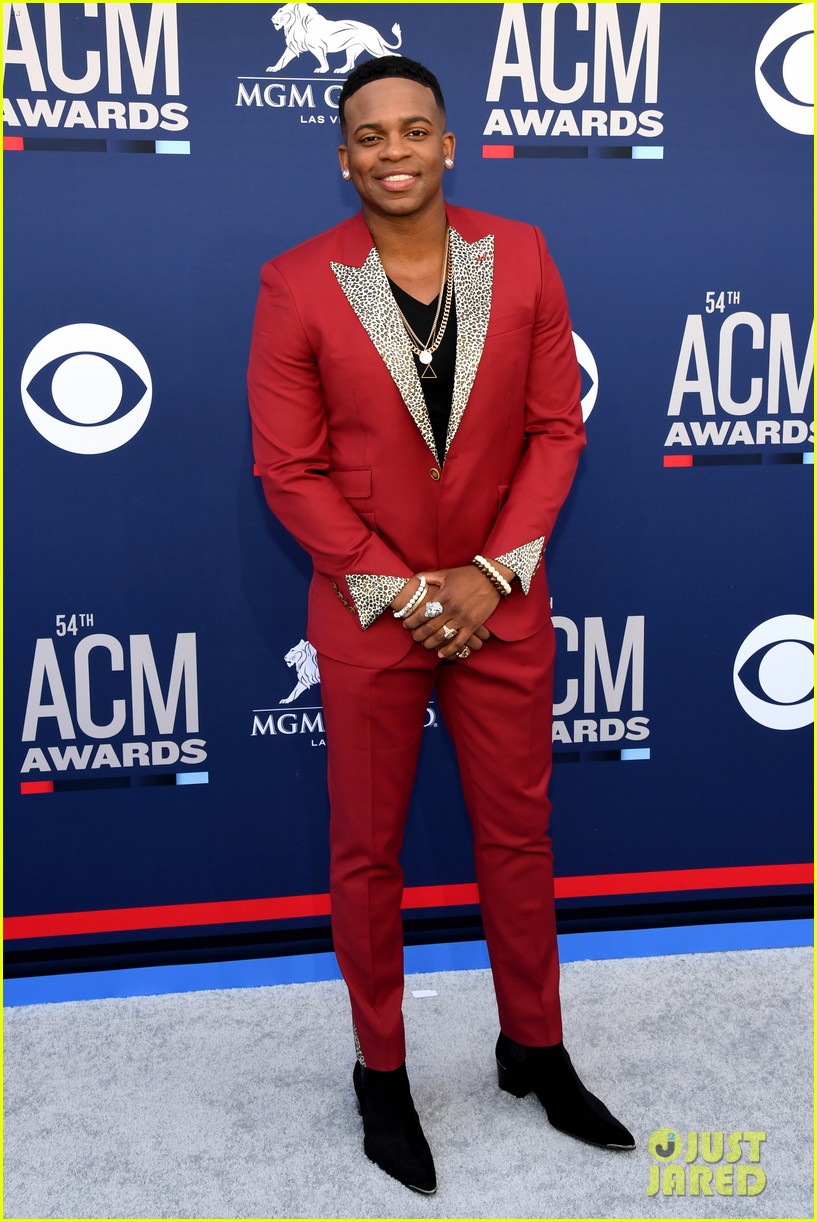 Here's Why Jimmie Allen Is No Longer Performing at CMA Awards 2022