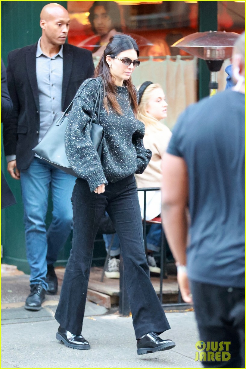 Kylie Jenner & Sister Kendall Jenner Step Out For Lowkey Lunch Together