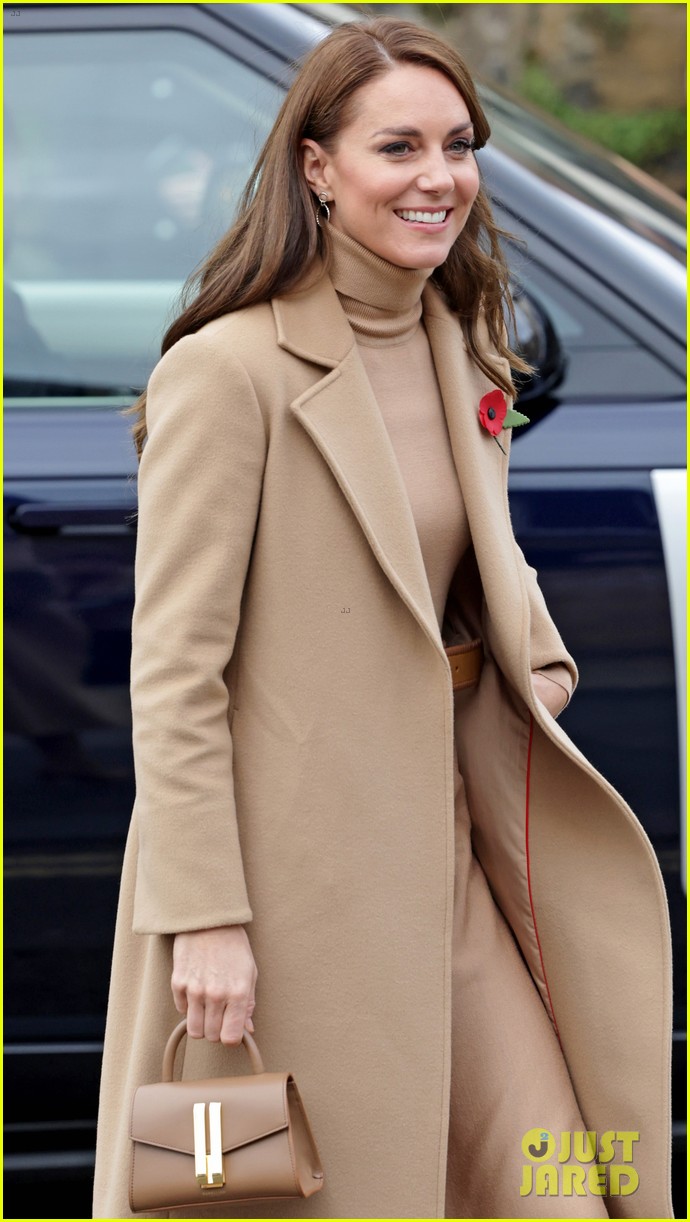 Kate Middleton Wears Her 6 Earrings During First Appearance with