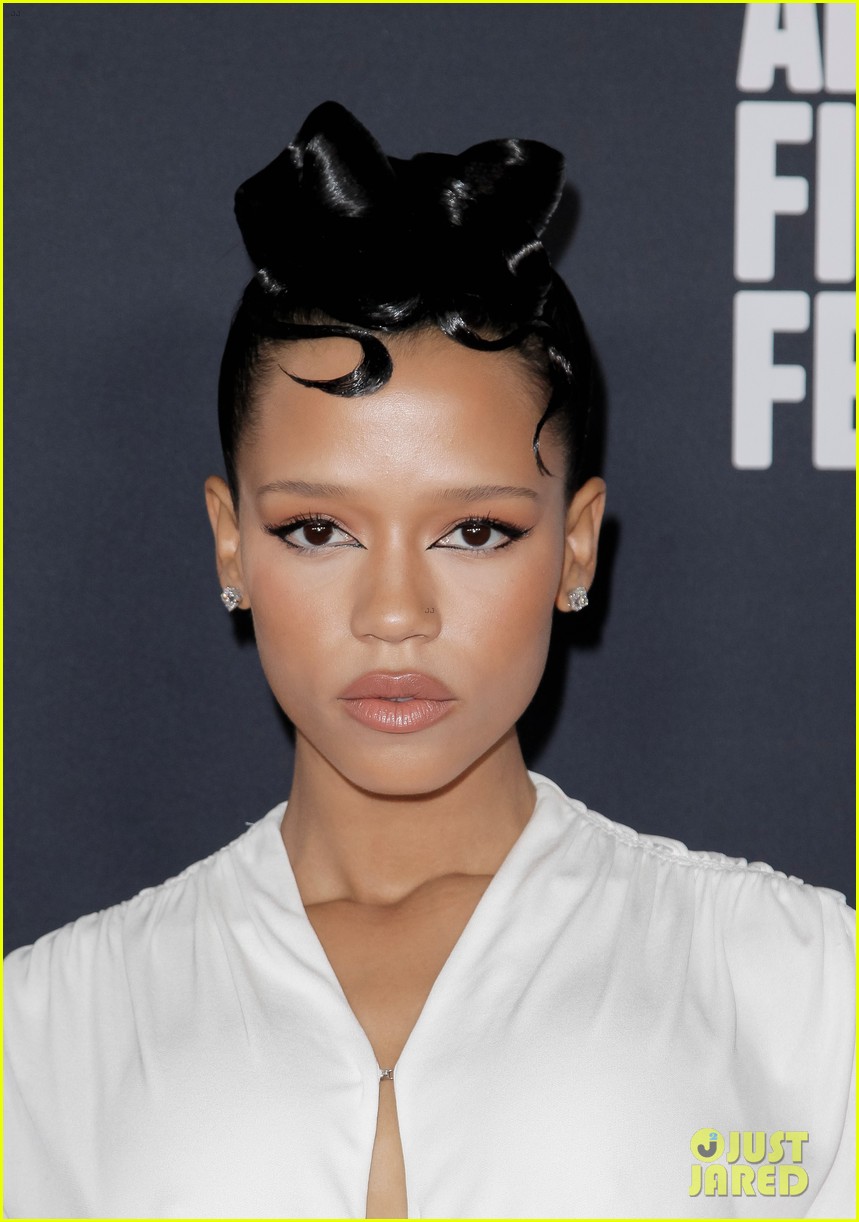 taylor russell bones and all afi fest 024851656