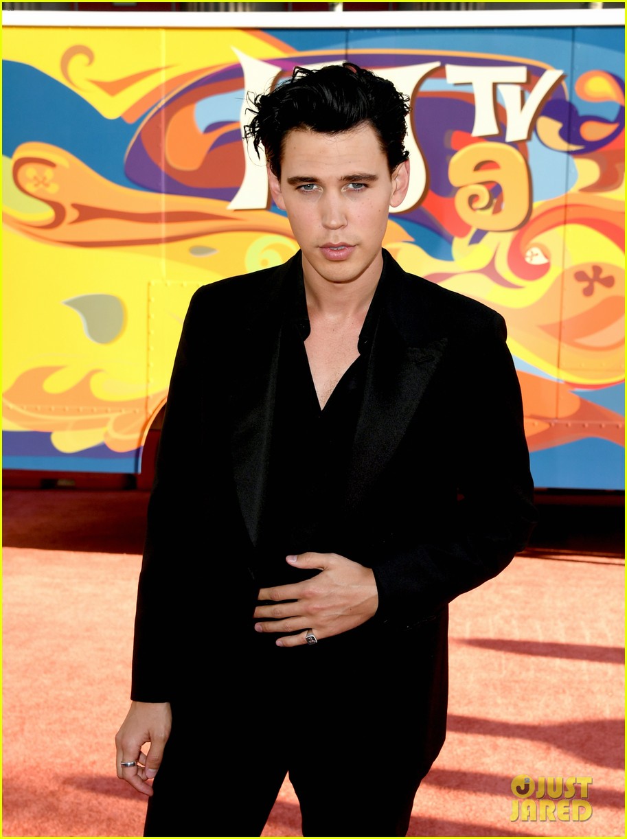 Austin Butler Reveals He Didn't See His Family For Over Three Years