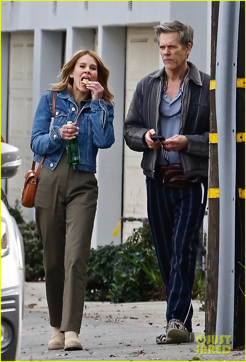 kevin bacon spotted with sosie bacon on set of new project 024874285