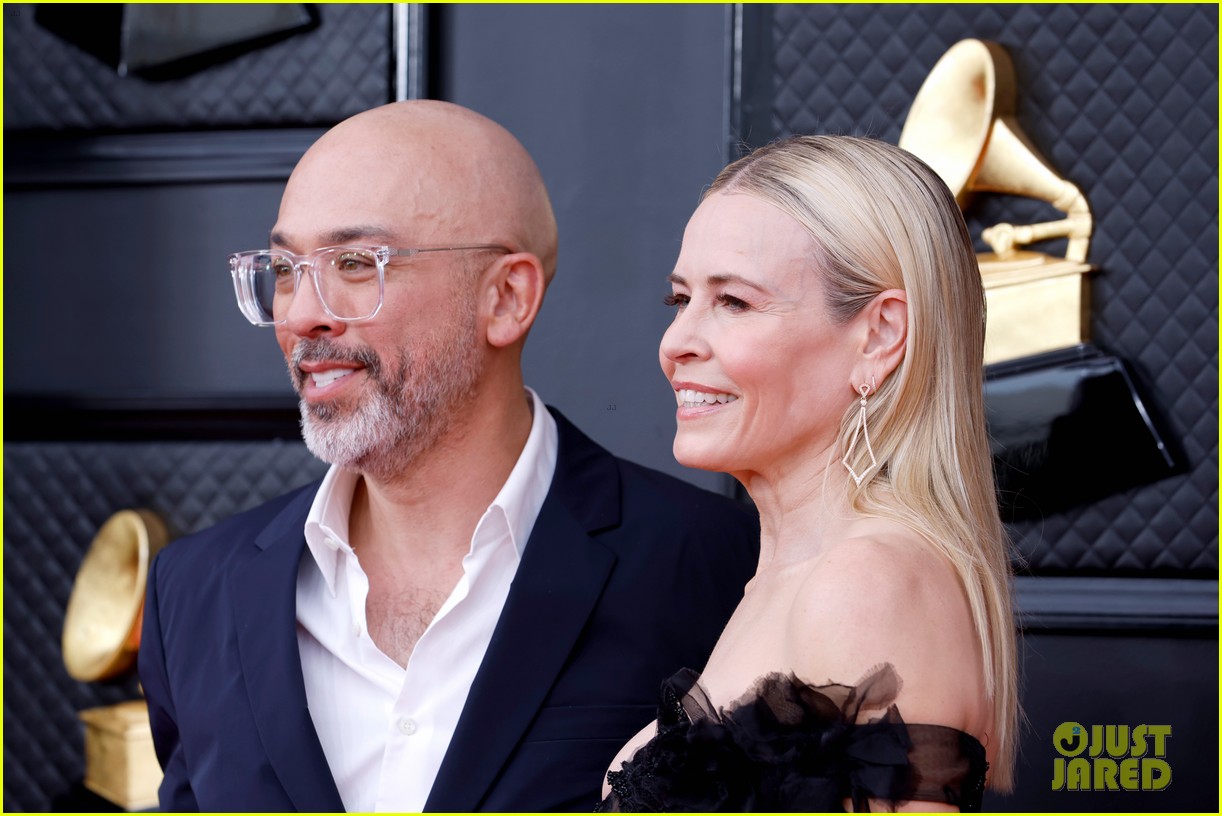 chelsea handler cant be friends with ex jo koy 054876257